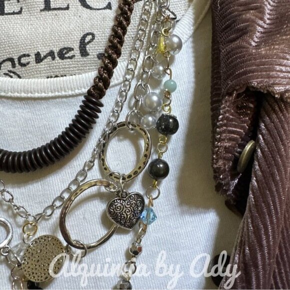 Alquimia Multicolor Layered Necklace - Picture 6 of 8